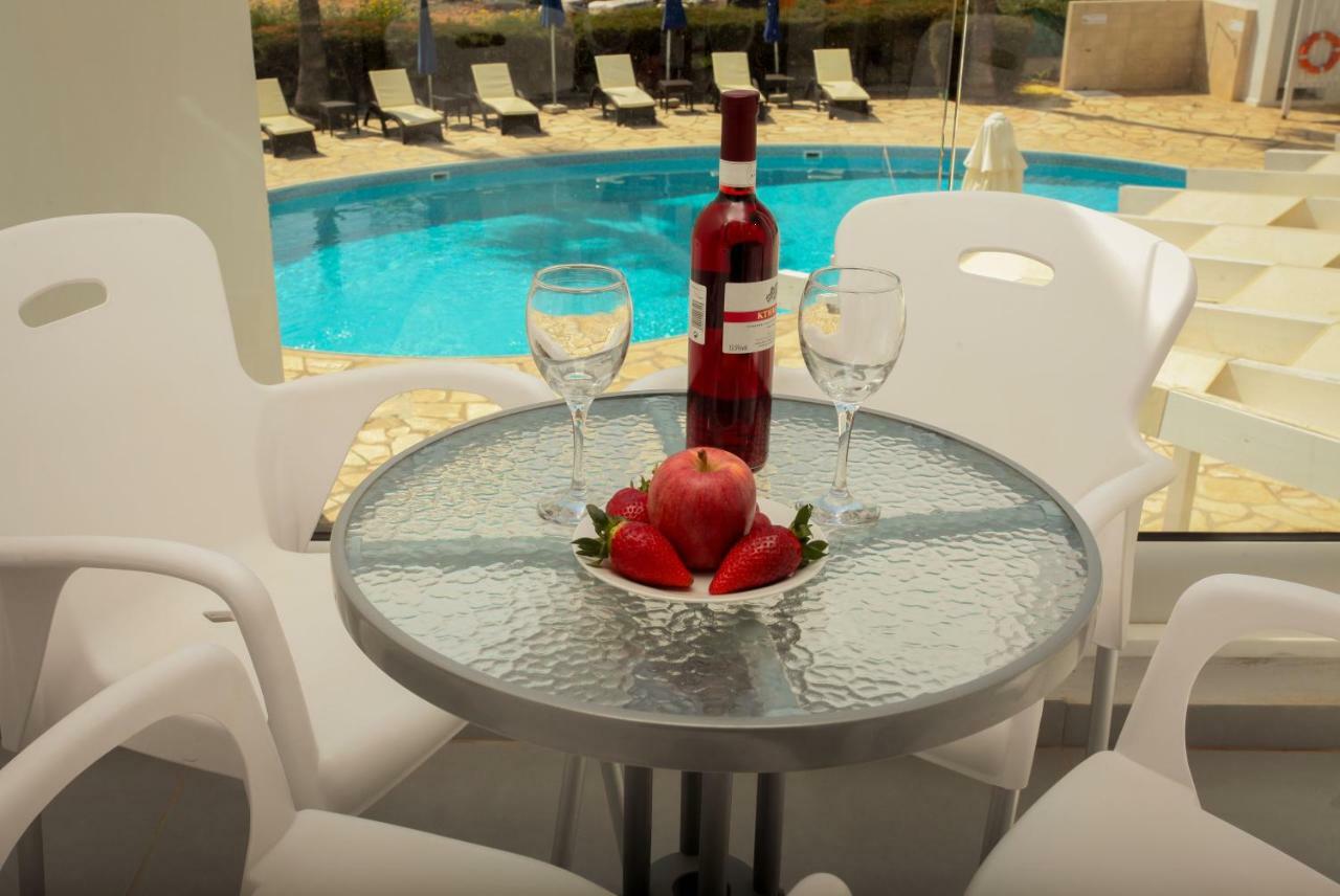 Bellini Hotel Айя-Напа Екстер'єр фото